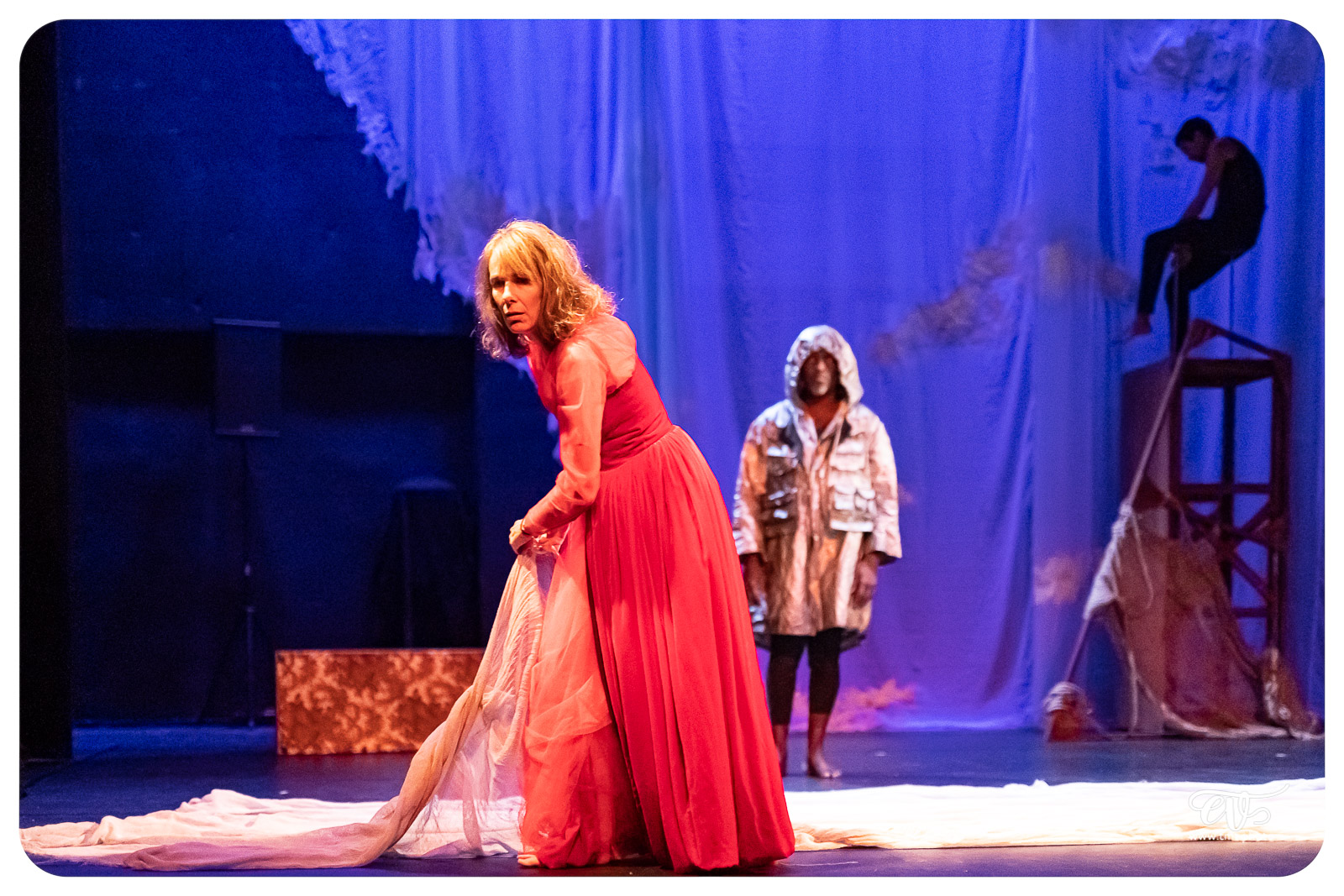 TMTPHOTO IN SOMNIA (CIE LES ATTENTIFS) 215